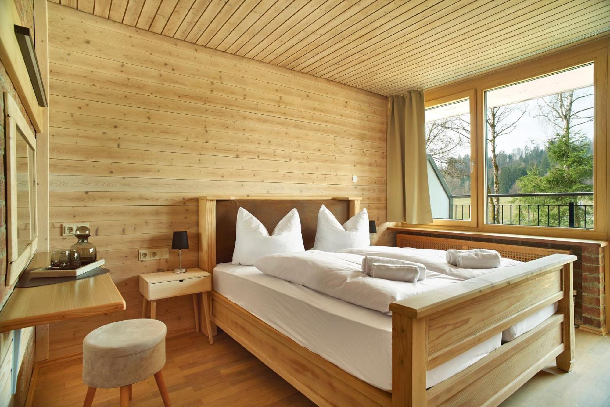 Das Dreiburgensee Naturhotel & Spa Thurmansbang Екстер'єр фото